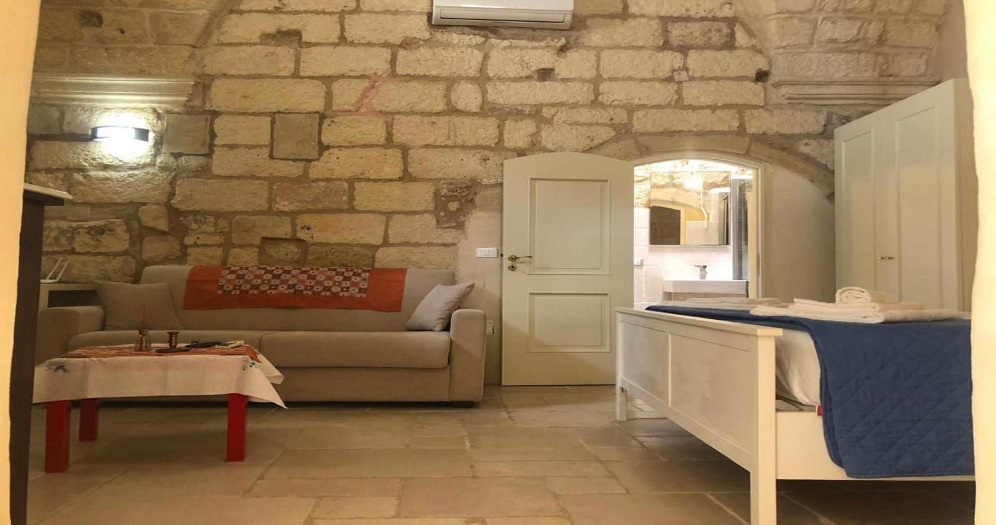 Odegos Monolocali Vico Sant'Antonio Βίλα Carpignano Salentino Εξωτερικό φωτογραφία