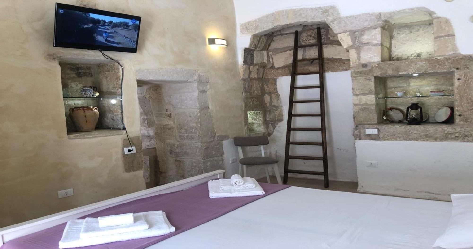 Odegos Monolocali Vico Sant'Antonio Βίλα Carpignano Salentino Εξωτερικό φωτογραφία