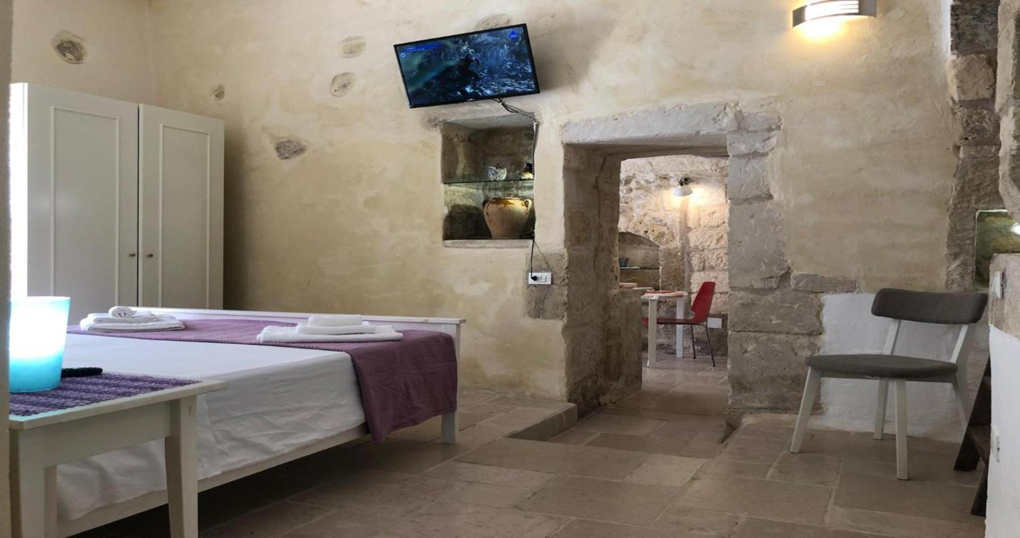 Odegos Monolocali Vico Sant'Antonio Βίλα Carpignano Salentino Εξωτερικό φωτογραφία